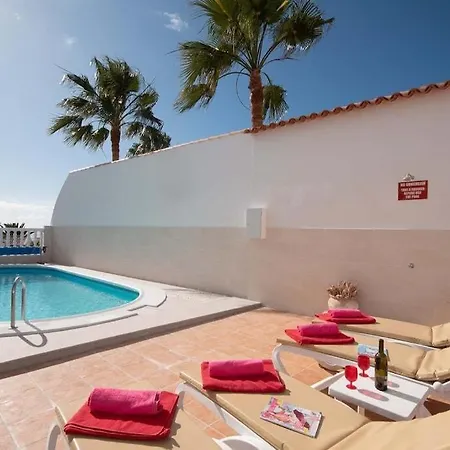Villa Beautiful 4 Bedroom Private Heated Pool Callao Salvaje