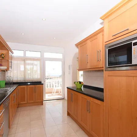 Beautiful 4 Bedroom Private Heated Pool Villa